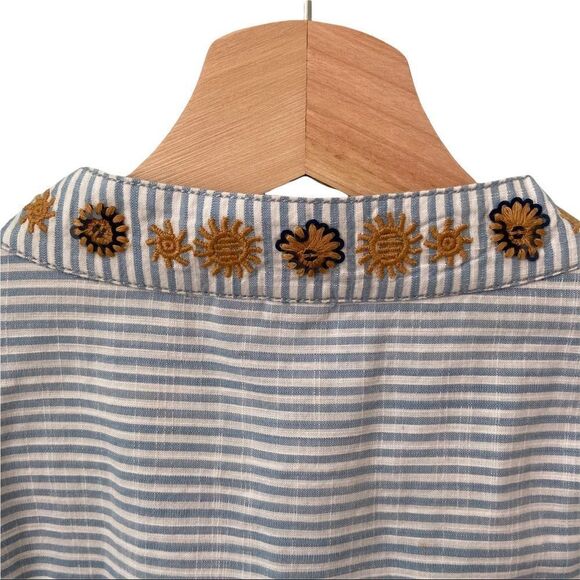 Anthropologie Pilcro Front Button Floral Embroidered Long Sleeve Top in Size XS - Picture 7 of 9